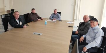 Ενημερωτική συνάντηση του Αντιπεριφερειάρχη Επιχειρηματικότητας και Μεταφορών Νίκου Λυσσαρίδη με φορείς των Αστικών και των ΚΤΕΛ Κοζάνης