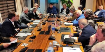 Τη θέσπιση ειδικού τοπικού πόρου υδάτινου πλούτου, ζήτησε από τον Αναπληρωτή Υπουργό Εσωτερικών ο Δήμαρχος Γρεβενών