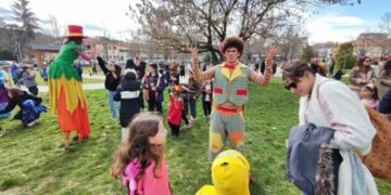 Τς Απουκράς Μαν΄τάρα:  Με πρωταγωνιστές τα μικρά παιδιά η εκδήλωση «Τσικνοπέμπτη στο Πάρκο των Μανιταριών» (video και φωτογραφίες)