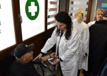 Σταθμός Πρώτων Βοηθειών στην κεντρική πλατεία Νίκης από τον Δήμο Κοζάνης (Βίντεο+Φωτογραφίες)