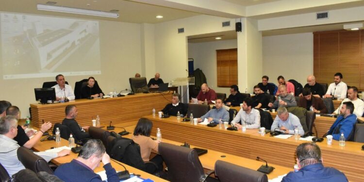 Δήμος Κοζάνης: Τι είπε ο Αντιδήμαρχος Παιδείας & Κοινωνικής Μέριμνας Βασίλης Παπαποστόλου στο Δημοτικό Συμβούλιο για τον Σταθμό Πρώτων Βοηθειών – Βίντεο