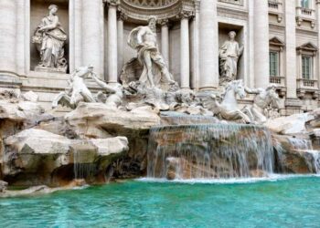 Ρώμη: Πού καταλήγουν τα κέρματα που πετάνε οι τουρίστες στη Φοντάνα ντι Τρέβι