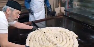 Στην Κοζάνη το μεγαλύτερο κιχί – Ρεκόρ Γκίνες διεκδικεί η παραδοσιακή Κοζανίτικη πίτα