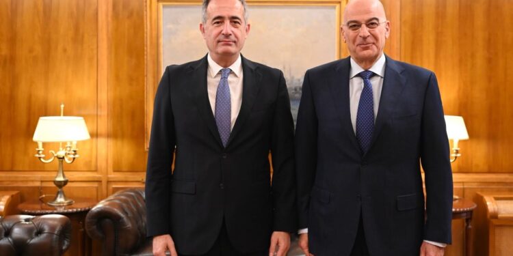 Τη συνεργασία του Υπουργείου Εθνικής Άμυνας με  το Οικοσύστημα Καινοτομίας στη Β. Ελλάδα πρότεινε ο ΥΜΑΘ Στάθης Κωνσταντινίδης στον Υπουργό κ. Δένδια