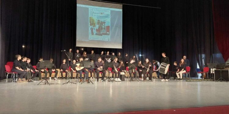 Το Μουσικό Σχολείο Σιάτιστας στην 6η Πανελλήνια Μαθητική Συνάντηση «Εκπαίδευση και Λαογραφία