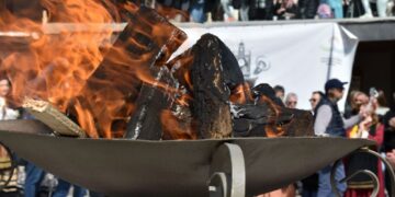 Στην Αποκριά της Κοζάνης δεν είσαι θεατής αλλά…Πρωταγωνιστής! (Βίντεο+Φωτογραφίες)