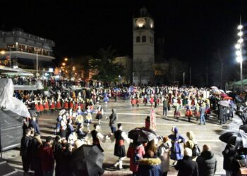 «Χωρίς εσάς, Αποκριά δε γίνεται!» – Το ζεστό κάλεσμα του Δημάρχου Κοζάνης Γιάννη Κοκκαλιάρη στην έναρξη της Κοζανίτικης Αποκριάς (Βίντεο+Φωτογραφίες)