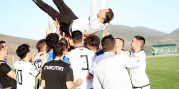 Και μαθηματικά πρωταθλητής ο ΠΑΟ Κοίλων. 2-2 μέσα Σιάτιστα