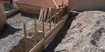 Σιάτιστα: Δημιουργείται πάρκινγκ δίπλα στην πλατεία Γεράνειας. Φωτογραφίες