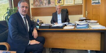 Συνάντηση Στάθη Κωνσταντινίδη με τον Πρόεδρο της ΚΕΔΕ Λάζαρο Κυρίζογλου: «Στηρίζουμε εμπράκτως τον αναπτυξιακό και κοινωνικό ρόλο της Τοπικής Αυτοδιοίκησης»