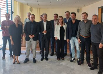 Συνάντηση του Περιφερειάρχη για τον εκσυγχρονισμό των μονάδων υγείας της Δυτικής Μακεδονίας με τον Διοικητή της 3ης ΥΠΕ και τους Διοικητές των Νοσοκομείων