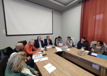 Σύσκεψη για την κατασκευή της οδού πρόσβασης στη νέα Μεθοριακή Διάβαση Λαιμού Πρεσπών παρουσία του Περιφερειάρχη Δυτικής Μακεδονίας Γιώργου Αμανατίδη