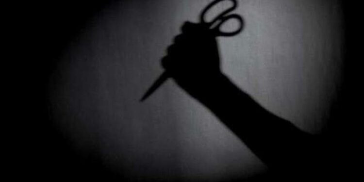 ψαλιδι, επιθεση