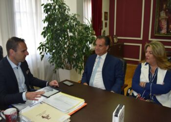 Επίσκεψη του Υπουργού Υγείας Άδωνι Γεωργιάδη στον Δήμαρχο Καστοριάς Γιάννη Κορεντσίδη