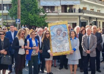 Σιάτιστα: Η Ενορία Αγίου Δημητρίου υποδέχτηκε την Εικόνα της Παναγίας Μικροκάστρου.  Βίντεο και φωτογραφίες