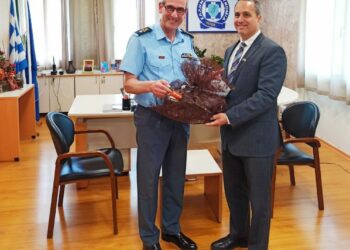 Εθιμοτυπική επίσκεψη του Γενικού Πρόξενου των Η.Π.Α., στο Γενικό Περιφερειακό Αστυνομικό Διευθυντή Δυτικής Μακεδονίας, στο Αστυνομικό Μέγαρο Κοζάνης