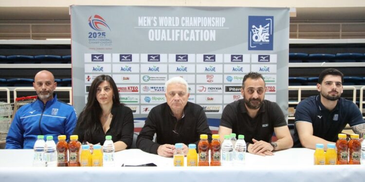 «Ομάδα και κόσμος να παλέψουμε μαζί για ένα μεγάλο αποτέλεσμα»