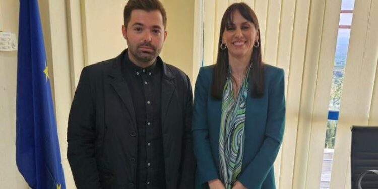 Συνάντηση Αντιδημάρχου Καλλίνικου Χολέβα με την Υφυπουργό Εσωτερικών Βιβή Χαραλαμπογιάννη