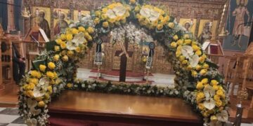 Ο Επιτάφιος στον Άγιο Δημήτριο Σιάτιστας. Φωτογραφίες