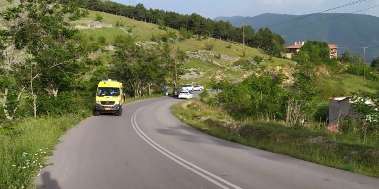 Σιάτιστα: Τροχαίο στον περιφερειακό δρόμο
