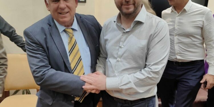 Συνάντηση του Δημάρχου Γρεβενών, Κυριάκου Ταταρίδη με τον Πρόεδρο του ΠΑΣΟΚ ΚΙΝΑΛ, Νίκο Ανδρουλάκη. Βίντεο