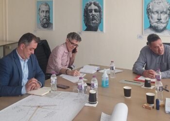 Περιφέρεια Δυτικής Μακεδονίας: Ξεκινάει η δημιουργία εναλλακτικής οδού διέλευσης των βαρέων οχημάτων για όσο διάστημα είναι κλειστή η Υψηλή Γέφυρα Σερβίων