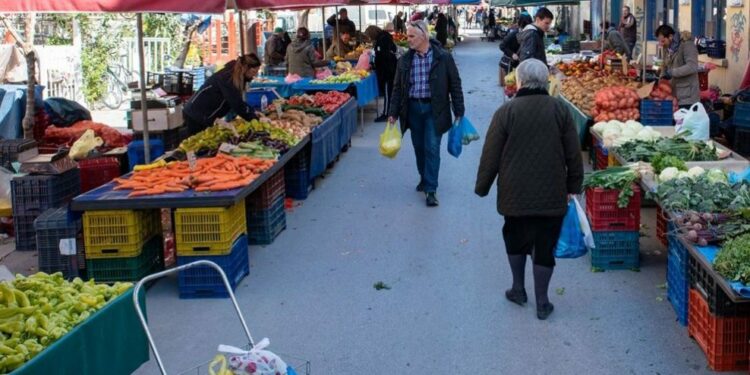 Εράτυρα: Αλλαγή ημέρας για τη λαϊκή αγορά