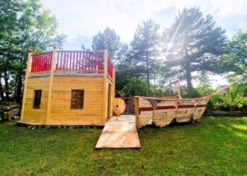  Principia: Χρησιμοποιημένες παλέτες, μετατράπηκαν σε παιδότοπο για παιδιά με αναπηρία, στη Κοζάνη