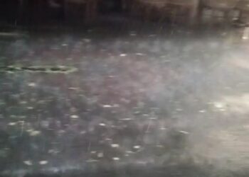 Σφοδρή καταιγίδα με χαλαζόπτωση έπληξε την πόλη των Γρεβενών και κοινότητες (βίντεο)