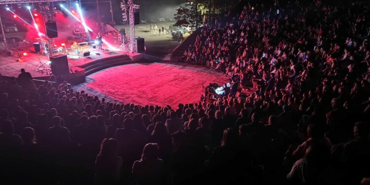 Μαγική βραδιά με την Μαρία Παπαγεωργίου στα Γρεβενά