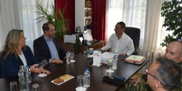 Συνάντηση εργασίας του Δημάρχου Καστοριάς Γιάννη Κορεντσίδη με τον Υφυπουργό Εθνικής Άμυνας Γιάννη Κεφαλογιάννη