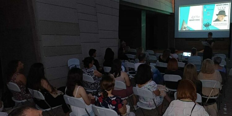 Δήμος Κοζάνης: Βραδιές Θερινού Σινεμά στην Κοβεντάρειο Δημοτική Βιβλιοθήκη στις 16 και 18 Ιουλίου