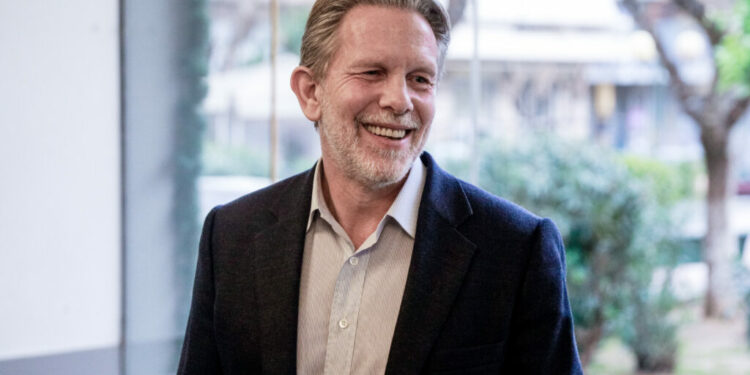 ΠΑΣΟΚ: Περιοδεία υποψηφίου Προέδρου Παύλου Γερουλάνου σε Γρεβενά και Κοζάνη