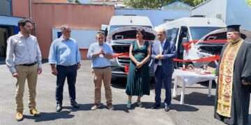 Περιφέρεια Δυτικής Μακεδονίας: Παράδοση – παραλαβή δύο νέων λεωφορείων για το ΚΕΚ ΑμεΑ Κοζάνης και το Ειδικό Εργαστήρι Πτολεμαΐδας