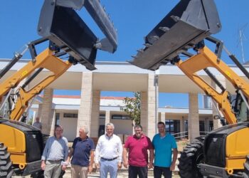 Δήμος Βοΐου: Προμήθεια  2 εκσκαφέων – φορτωτών για την αντιμετώπιση καταστάσεων εκτάκτων αναγκών από το Δήμο Βοΐου, προϋπολογισμού  339.760,00 ευρώ.