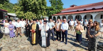 Ο Δήμαρχος Γρεβενών, Κυριάκος Ταταρίδης, σε Μικρολίβαδο και Κηπουρειό για το Ολοκαύτωμα