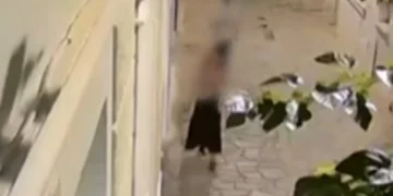 Βίντεο-ντοκουμέντο από την επίθεση του «Δράκου της Ομόνοιας» σε 30χρονη τα ξημερώματα του Σαββάτου