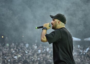 Επιτυχημένη Τρίτη Ημέρα της Fiesta Voio: Μια Δυναμική Νύχτα Μουσικής και Μεγάλης Προσέλευσης