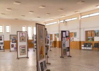 Έκθεση ζωγραφικής από τους σπουδαστές του Δημόσιου ΙΕΚ στην Εράτυρα Κοζάνης. Βίντεο