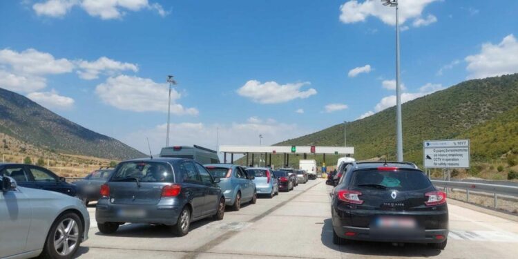 Μεγάλες καθυστερήσεις στα διόδια της Εγνατίας Οδού στη Σιάτιστα