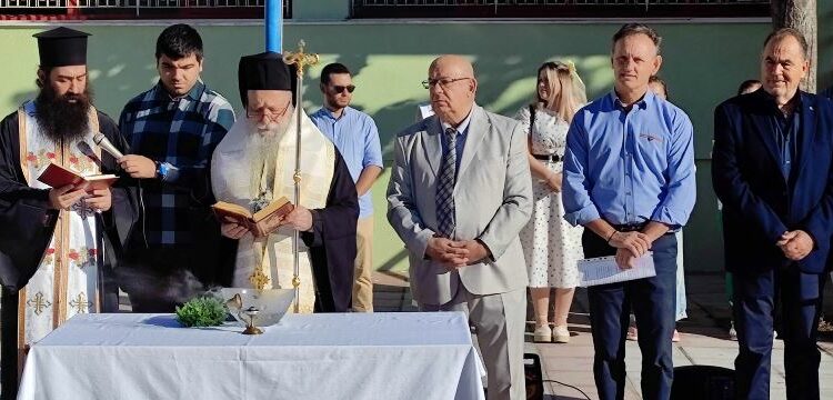 Στους Αγιασμούς των Σχολείων ο Δήμαρχος Γρεβενών