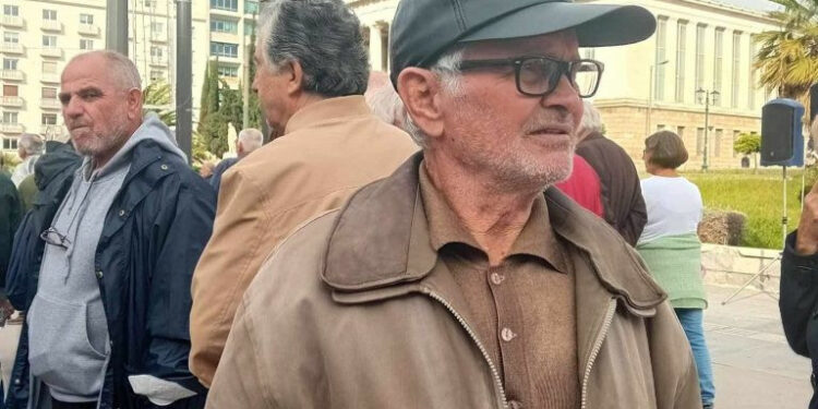 Αγωνία για ηλικιωμένο από την Κοζάνη: Πήγε εκδρομή στην Κωνσταντινούπολη και εξαφανίστηκε