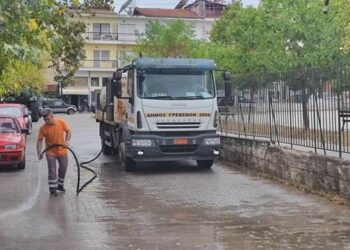 Δήμος Γρεβενών: Εκτεταμένοι καθαρισμοί με πλύσιμο των δρόμων  στην πόλη των Γρεβενών.