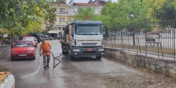 Δήμος Γρεβενών: Εκτεταμένοι καθαρισμοί με πλύσιμο των δρόμων στην πόλη των Γρεβενών.