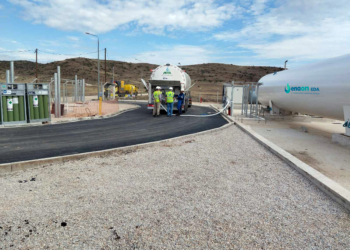 Ανοίγει ο δρόμος για την τροφοδότηση της Καστοριάς: Ολοκληρώθηκε επιτυχώς η πλήρωση του Σταθμού Αεριοποίησης LNG  στην περιοχή