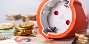 Με ένα «κλικ» θα γίνεται σύντομα η αλλαγή παρόχου ρεύματος