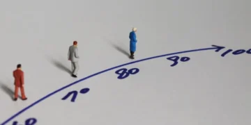 Δημογραφικό: «Αδύναμος κρίκος» η Δυτική Μακεδονία – Γήρανση και ανισότητες σε δήμους της Β. Ελλάδας