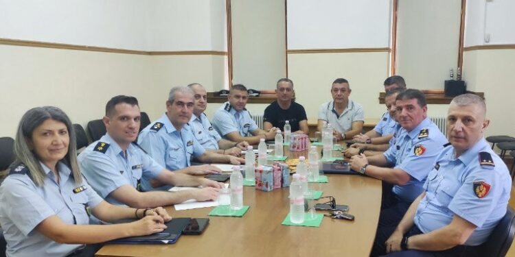 Συνάντηση υπηρεσιακών παραγόντων της Αλβανικής Αστυνομίας στη Σιάτιστα, με το Γενικό Περιφερειακό Αστυνομικό Διευθυντή Δυτικής Μακεδονίας