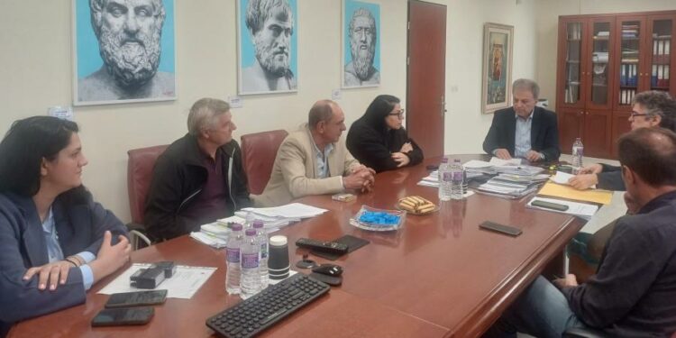 Υπογραφή συμβάσεων για τον αποχιονισμό της περιόδου 2024-2025 στο εθνικό οδικό δίκτυο της Περιφέρειας Δυτικής Μακεδονίας