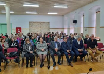 Σιάτιστα: Με μεγάλη επιτυχία η εκδήλωση του Αιμοδοτικού για τον καρκίνο του μαστού.  Βίντεο